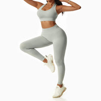 Seamless Yoga Bra 2